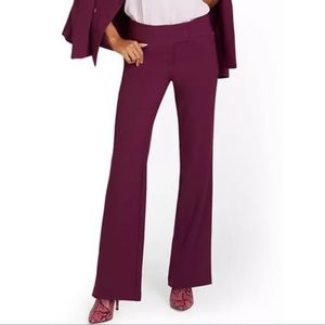 WHITE HOUSE BLACK MARKET I Comfort Flare Purple Pants - EUC (8R)